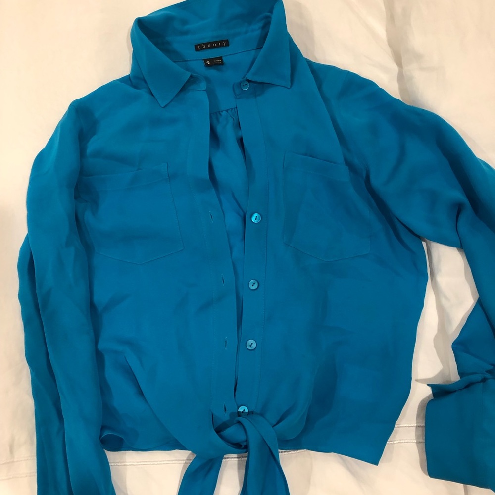 Theory button down knot top